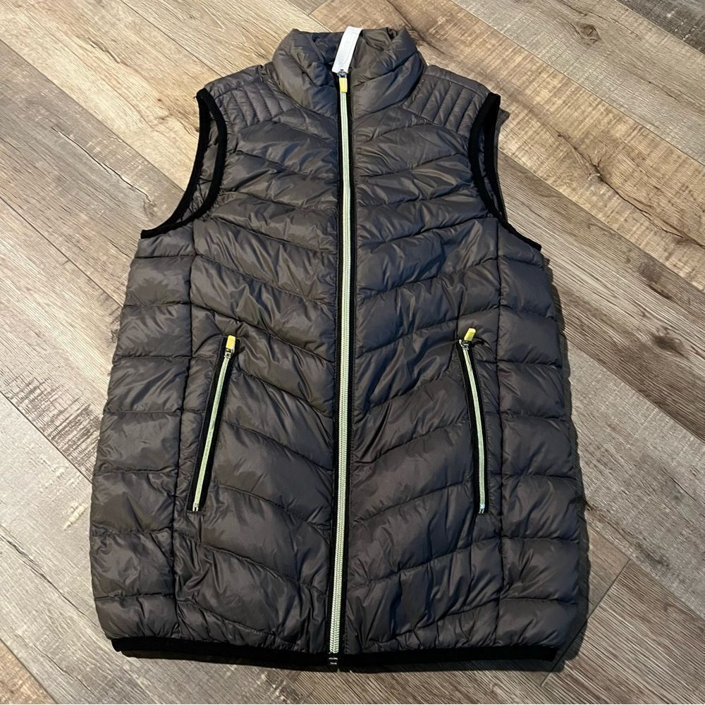 Fabletics down puffer vest size xxs